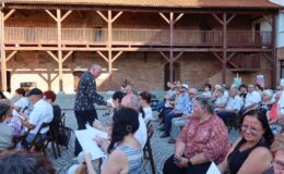 X edycja Powiatowych Wieczorów z Poezją – wieczór pierwszy