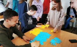 „Warsztaty językowo-integracyjne” dla młodzieży ukraińskiej i polskiej w SP 4