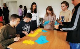 „Warsztaty językowo-integracyjne” dla młodzieży ukraińskiej i polskiej w SP 4