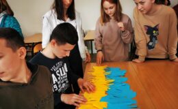 „Warsztaty językowo-integracyjne” dla młodzieży ukraińskiej i polskiej w SP 4