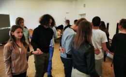 „Warsztaty językowo-integracyjne” dla młodzieży ukraińskiej i polskiej w SP 4