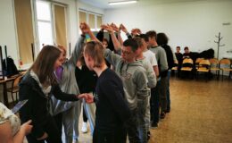 „Warsztaty językowo-integracyjne” dla młodzieży ukraińskiej i polskiej w SP 4