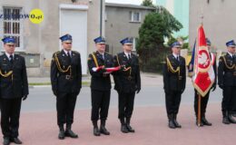 Uroczysty apel z okazji Dnia Strażaka – odznaczenia, przekazanie samochodów bojowych i łodzi