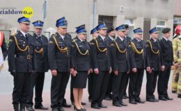 Uroczysty apel z okazji Dnia Strażaka – odznaczenia, przekazanie samochodów bojowych i łodzi