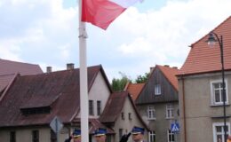 Uroczysty apel z okazji Dnia Strażaka – odznaczenia, przekazanie samochodów bojowych i łodzi
