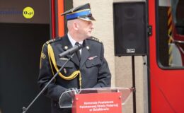 Uroczysty apel z okazji Dnia Strażaka – odznaczenia, przekazanie samochodów bojowych i łodzi