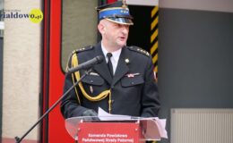Uroczysty apel z okazji Dnia Strażaka – odznaczenia, przekazanie samochodów bojowych i łodzi