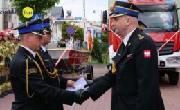 Uroczysty apel z okazji Dnia Strażaka – odznaczenia, przekazanie samochodów bojowych i łodzi