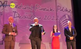XXI powiatowy finał Festiwalu Piosenki Polskiej w MDK w Działdowie