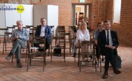 Burmistrz Grzegorz Mrowiński otrzymał absolutorium