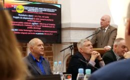 Burmistrz Grzegorz Mrowiński otrzymał absolutorium