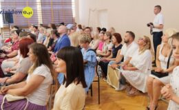 Zakończenie roku szkolnego ósmoklasistów z SP 4