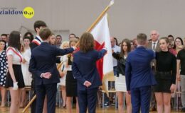 Zakończenie roku szkolnego ósmoklasistów z SP 4