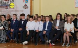Zakończenie roku szkolnego ósmoklasistów z SP 4