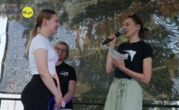 Piosenki, tańce i dobra zabawa na zakończenie roku kulturalnego