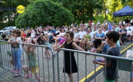 Piosenki, tańce i dobra zabawa na zakończenie roku kulturalnego