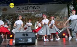 Piosenki, tańce i dobra zabawa na zakończenie roku kulturalnego