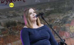 Piosenki, tańce i dobra zabawa na zakończenie roku kulturalnego