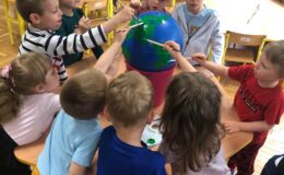 Dzieci z Przedszkola nr 5 wzięły udział projekcie „Roar Dance Akademy”