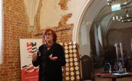 „Aktorka niepokorna” – Irena Telesz –Burczyk i „Poeta miejsc” – prof. Zbigniew Chojnowski