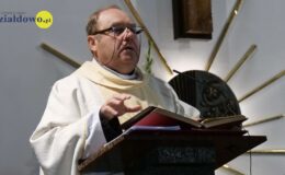 Zieloni z modlitwą i pieśnią na ustach wyruszyli w drogę na Jasną Górą