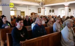 Zieloni z modlitwą i pieśnią na ustach wyruszyli w drogę na Jasną Górą