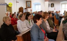 Zieloni z modlitwą i pieśnią na ustach wyruszyli w drogę na Jasną Górą