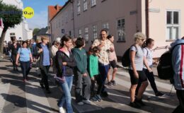 Zieloni z modlitwą i pieśnią na ustach wyruszyli w drogę na Jasną Górą