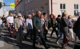 Zieloni z modlitwą i pieśnią na ustach wyruszyli w drogę na Jasną Górą