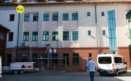 Remont Urzędu Miasta – nowe Biuro Obsługi Klienta, nowa elewacja i brązowe okna