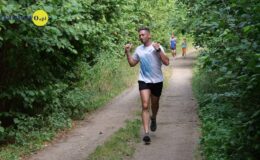 Biegnij, truchtaj, maszeruj – piąte urodziny parkrun Działdowo