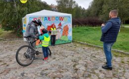 Pamiątkowe zdjęcia z Działdowa na Pikniku Love Rower w Olsztynie