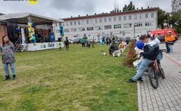 Pamiątkowe zdjęcia z Działdowa na Pikniku Love Rower w Olsztynie