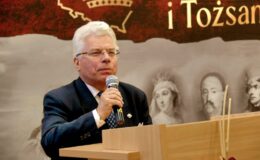 Konferencja „Budowanie tożsamości narodowej, poprzez politykę historyczną”