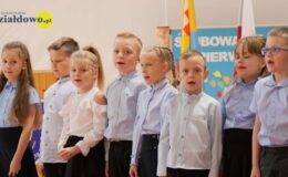 Pasowanie „na pierwszaka” i Dzień Edukacji Narodowej w ZPO nr 1