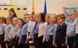 Pasowanie „na pierwszaka” i Dzień Edukacji Narodowej w ZPO nr 1