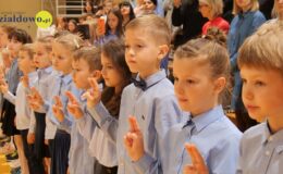 Pasowanie „na pierwszaka” i Dzień Edukacji Narodowej w ZPO nr 1