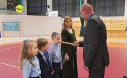 Pasowanie „na pierwszaka” i Dzień Edukacji Narodowej w ZPO nr 1