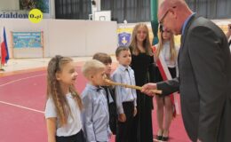 Pasowanie „na pierwszaka” i Dzień Edukacji Narodowej w ZPO nr 1