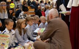 Pasowanie „na pierwszaka” i Dzień Edukacji Narodowej w ZPO nr 1