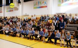 Pasowanie „na pierwszaka” i Dzień Edukacji Narodowej w ZPO nr 1