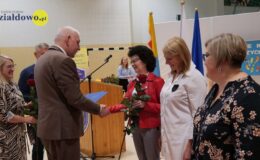 Pasowanie „na pierwszaka” i Dzień Edukacji Narodowej w ZPO nr 1