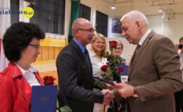 Pasowanie „na pierwszaka” i Dzień Edukacji Narodowej w ZPO nr 1