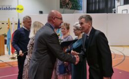 Pasowanie „na pierwszaka” i Dzień Edukacji Narodowej w ZPO nr 1