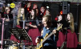 Koncert „Piosenka na zakręcie historii”