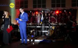 Koncert „Piosenka na zakręcie historii”
