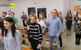„Pszczółki” pasowane na przedszkolaka