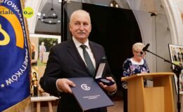 Burmistrz Ambasadorem Diabetyków, prezes Władysław Kubiński z nową książką, Marszałek z medalami