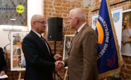 Burmistrz Ambasadorem Diabetyków, prezes Władysław Kubiński z nową książką, Marszałek z medalami
