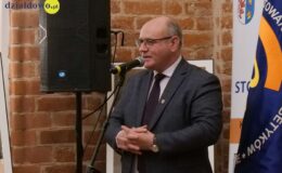 Burmistrz Ambasadorem Diabetyków, prezes Władysław Kubiński z nową książką, Marszałek z medalami